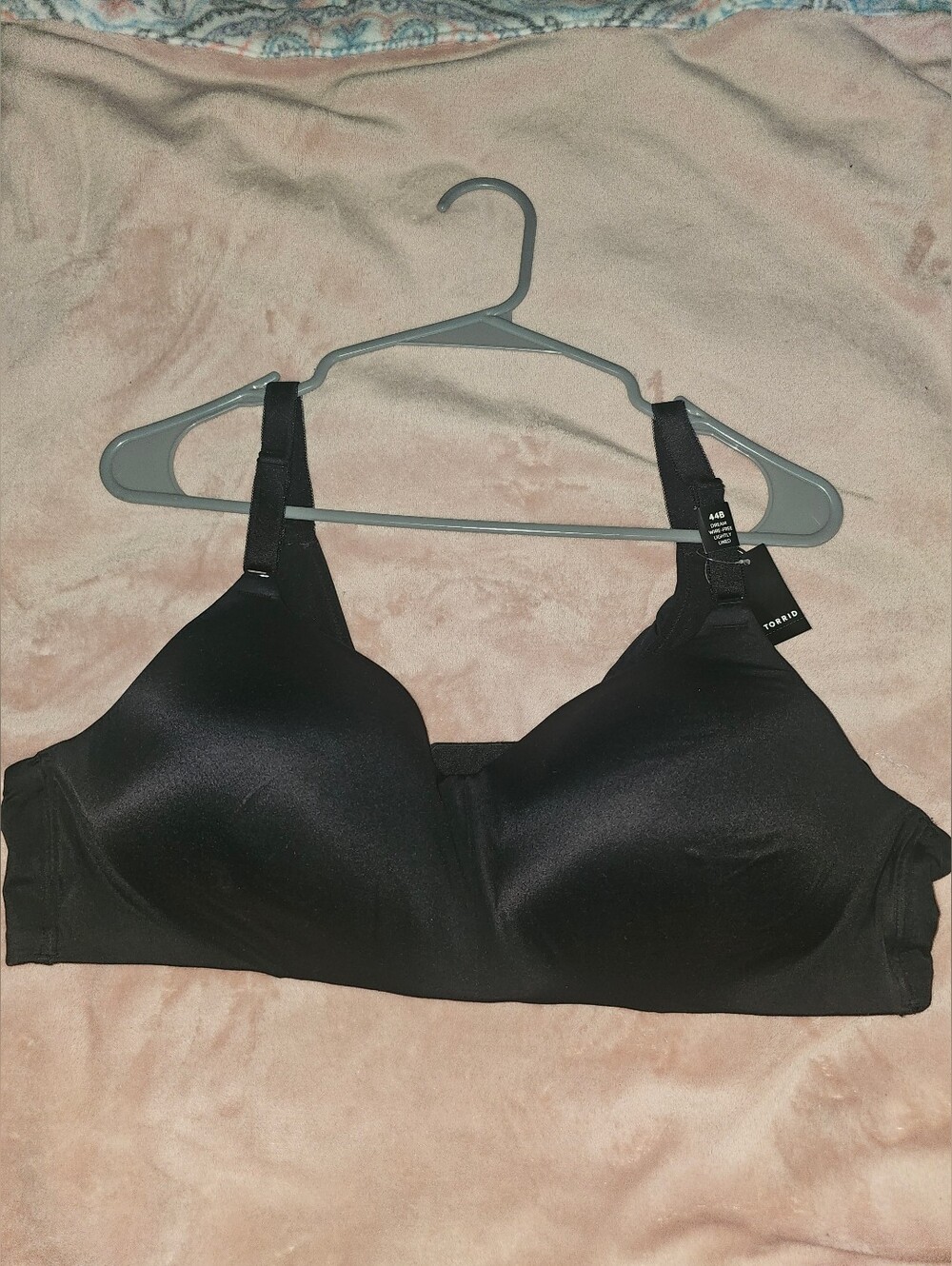 Torrid Dream Wire-Free  NWT size 44B
